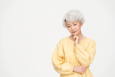 保険金の受取人は誰になる？相続錠の取り扱いや相続税の有無について解説