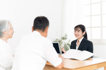 マイナンバーカードを使って戸籍謄本を取得できる？戸籍謄本の記載内容など紹介