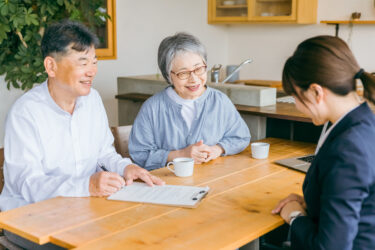 戸籍謄本の筆頭者は誰？分からない場合の調べ方や筆頭者が亡くなった場合について紹介